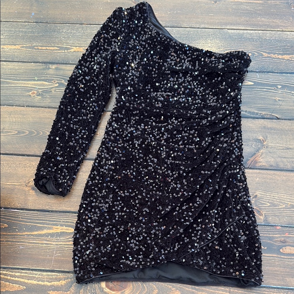 Black Sequin One-Shoulder Dress